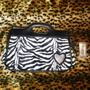 NEW ROCK REBEL FURRY FUZZY HEART ZEBRA PURSE BAG VINTAGE Y2K  Hot Topic